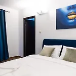 Lsix Apartamento *
