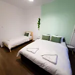 Lsix Bukarest