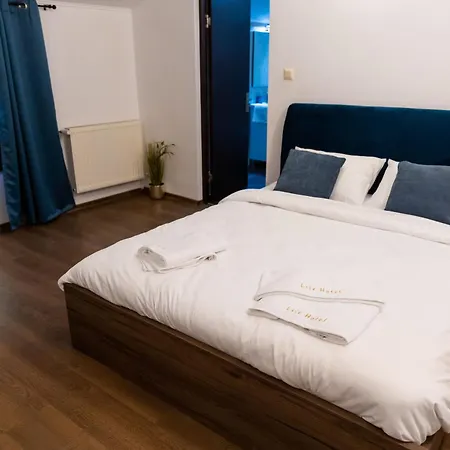 Apartment Lsix Bukarest