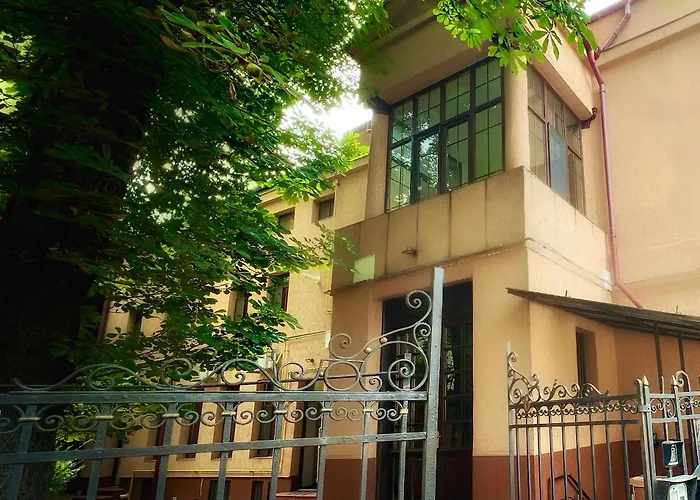 Lsix * 布加勒斯特