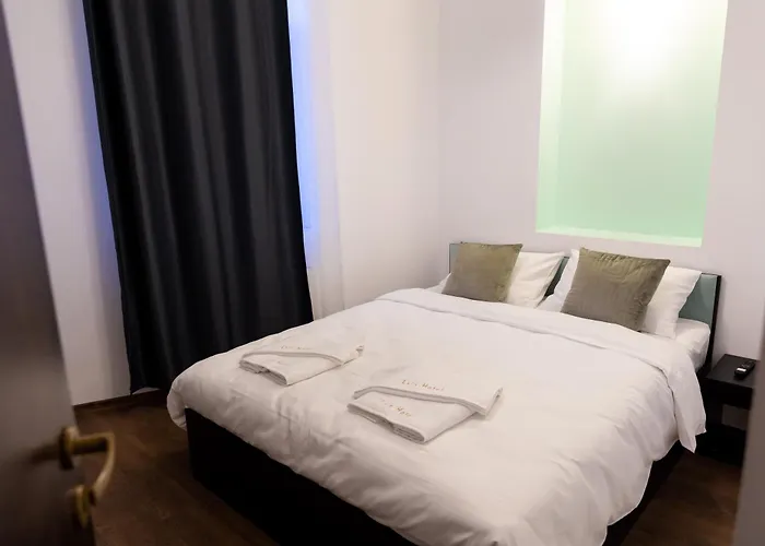 Lsix * 布加勒斯特